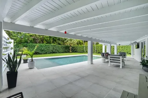 12420 SW 69th Avenue Pinecrest FL 33156