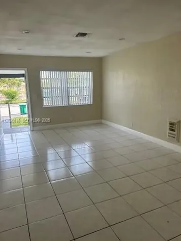 1393 NW 53rd Street Miami FL 33142