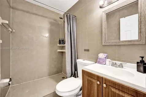 712 SW 7th Terrace Hallandale Beach FL 33009