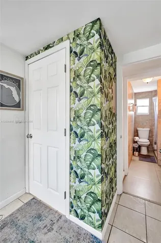 712 SW 7th Terrace Hallandale Beach FL 33009