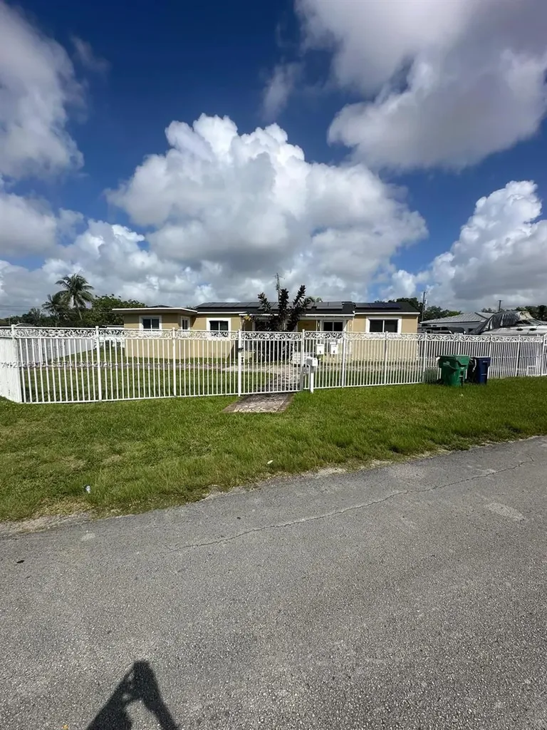 1730 SW 72nd Court Miami FL 33155