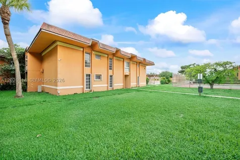 9445 SW 76th Street Miami FL 33173