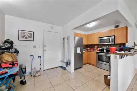 9445 SW 76th Street Miami FL 33173