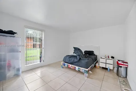 9445 SW 76th Street Miami FL 33173