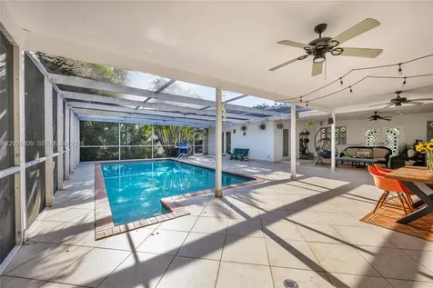 6970 SW 124th Street Pinecrest FL 33156