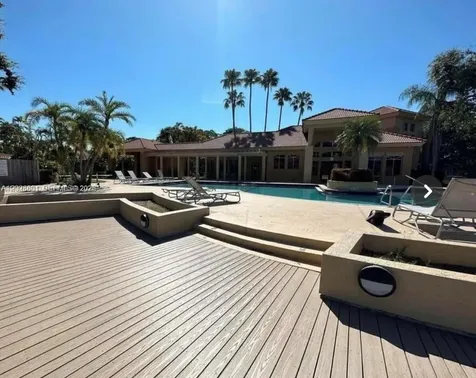 4807 Via Palm Lakes West Palm Beach FL 33417