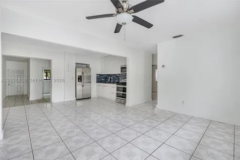 821 NW 36th Avenue Miami FL 33125