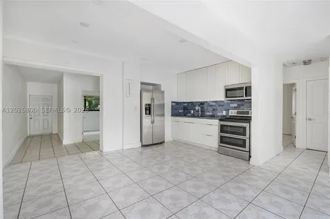 821 NW 36th Avenue Miami FL 33125