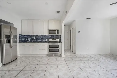 821 NW 36th Avenue Miami FL 33125