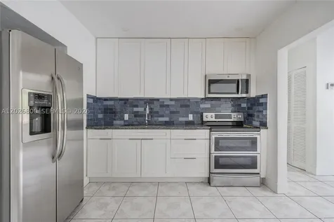 821 NW 36th Avenue Miami FL 33125