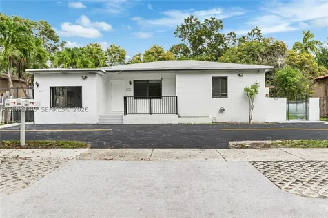 821 NW 36th Avenue Miami FL 33125