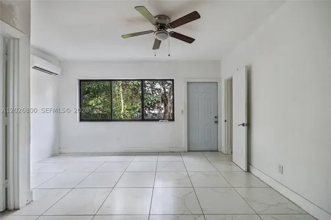 821 NW 36th Avenue Miami FL 33125
