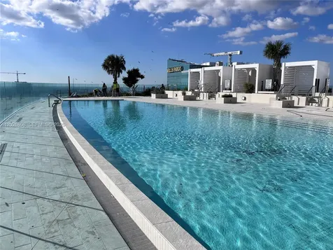 300 Biscayne Boulevard Way Miami FL 33131