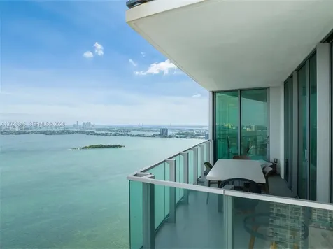 2900 NE 7th Avenue Miami FL 33137