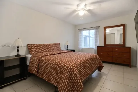 5103 SW 138th Ave Circle Miami FL 33175