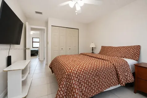 5103 SW 138th Ave Circle Miami FL 33175