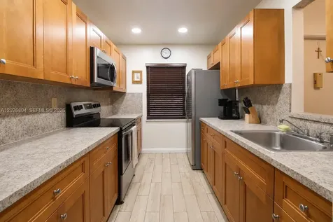 5103 SW 138th Ave Circle Miami FL 33175