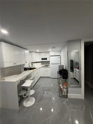 1210 SW 91st Avenue Miami FL 33174