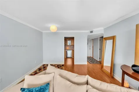 2750 NE 183rd Street Aventura FL 33160