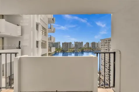 2750 NE 183rd Street Aventura FL 33160