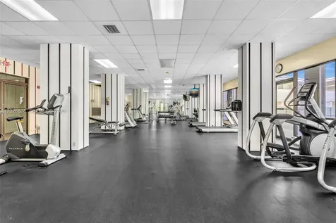 2750 NE 183rd Street Aventura FL 33160