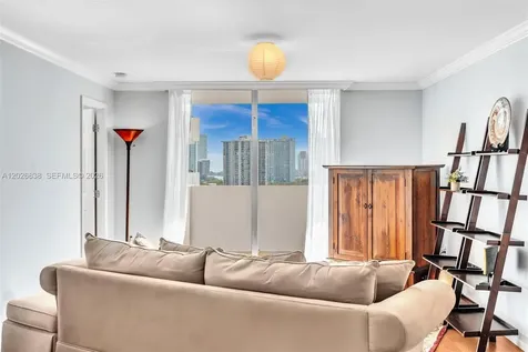 2750 NE 183rd Street Aventura FL 33160