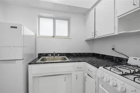 1850 Meridian Avenue Miami Beach FL 33139