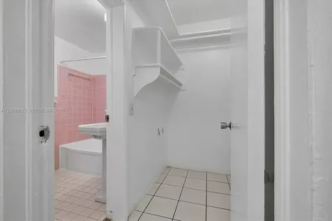 1850 Meridian Avenue Miami Beach FL 33139
