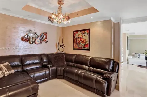 18201 Collins Avenue Sunny Isles Beach FL 33160