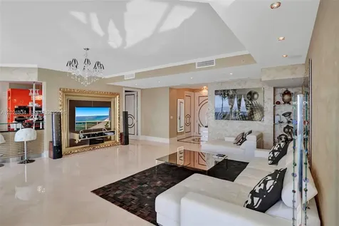 18201 Collins Avenue Sunny Isles Beach FL 33160