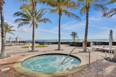 18201 Collins Avenue Sunny Isles Beach FL 33160