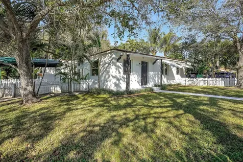 5985 SW 41st Street Miami FL 33155