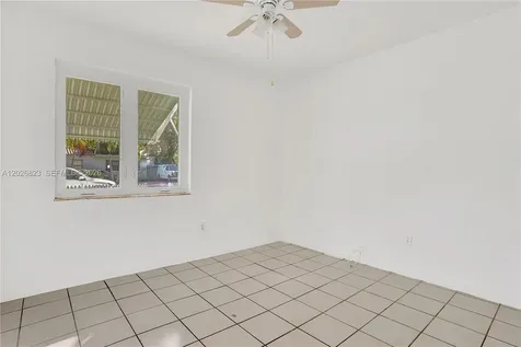 5985 SW 41st Street Miami FL 33155