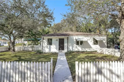 5985 SW 41st Street Miami FL 33155
