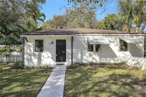 5985 SW 41st Street Miami FL 33155