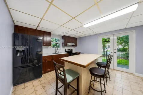 840 NW 4th Street Miami FL 33128