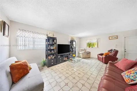 840 NW 4th Street Miami FL 33128