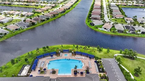 11087 SW Ivory Springs Lane Port St. Lucie FL 34987