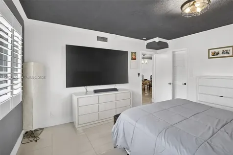 8941 S Hollybrook Boulevard Pembroke Pines FL 33025
