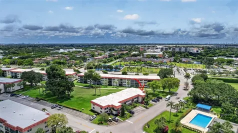 8941 S Hollybrook Boulevard Pembroke Pines FL 33025