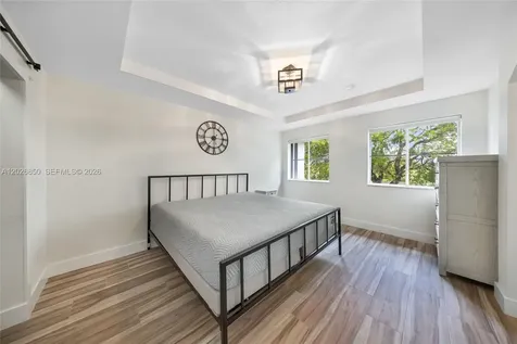 8942 W Flagler Street Miami FL 33174