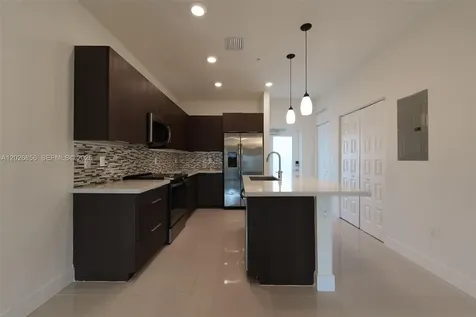 4745 NW 84th Court Doral FL 33166