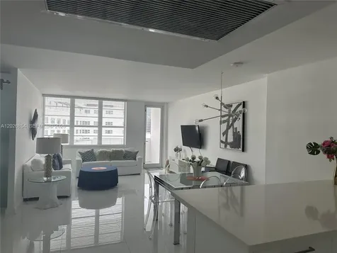100 Lincoln Road Miami Beach FL 33139