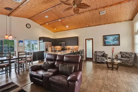 10639 Lago Welleby Drive Sunrise FL 33351