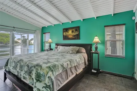 10639 Lago Welleby Drive Sunrise FL 33351