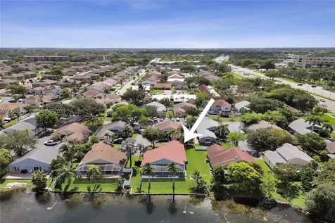 10639 Lago Welleby Drive Sunrise FL 33351