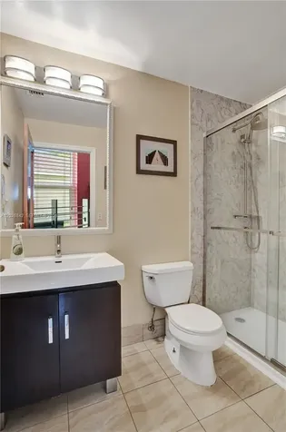 10639 Lago Welleby Drive Sunrise FL 33351