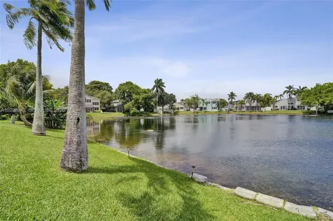 10639 Lago Welleby Drive Sunrise FL 33351