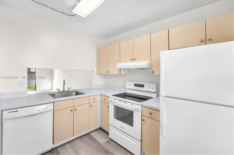 7668 SW 152nd Avenue Miami FL 33193
