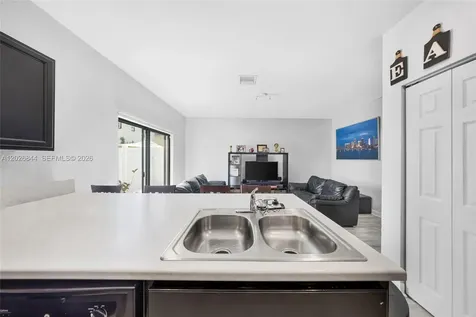 9381 W 33rd Lane Hialeah FL 33018